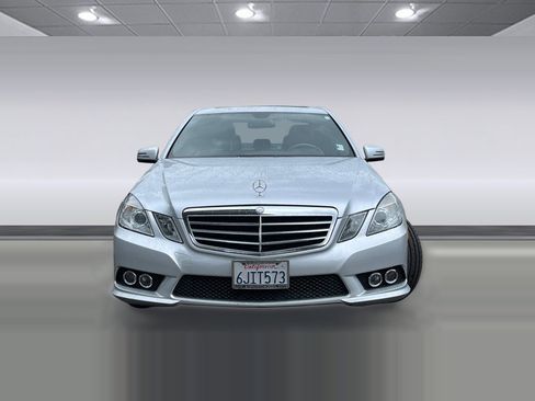 Used 2010 Mercedes-Benz E 350 Sedan image 4