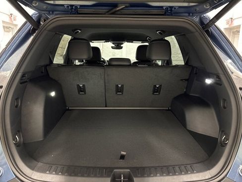 New 2026 Chevrolet Equinox LT w/ Convenience Package II image 32