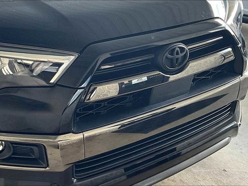 Used 2021 Toyota 4Runner Nightshade image 29