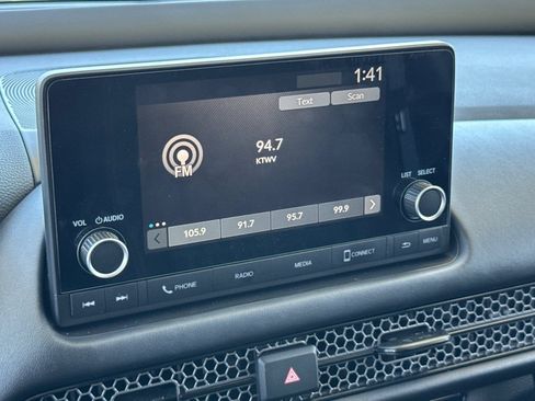 Certified 2025 Honda HR-V Sport image 21