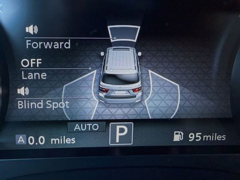 Certified 2024 Nissan Armada SL w/ Midnight Edition Package image 17