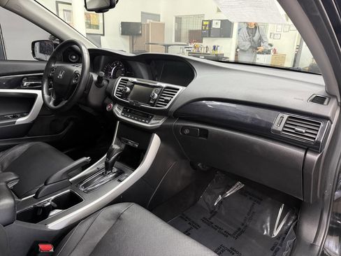Used 2015 Honda Accord EX-L image 15