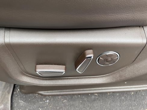 Certified 2022 Ford F250 King Ranch w/ King Ranch Ultimate Package image 27