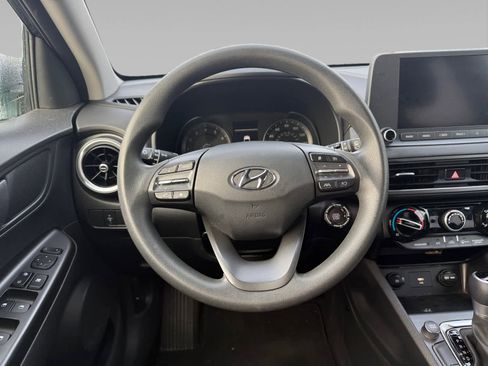 Used 2022 Hyundai Kona SEL image 12