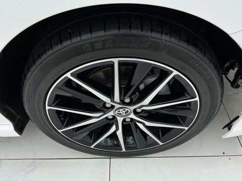 Used 2021 Toyota Camry SE FWD image 46