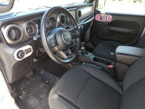 Used 2021 Jeep Wrangler Unlimited Sport w/ Sun And Sound Package AWD/4WD image 11