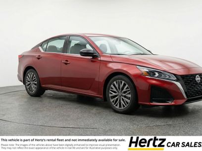 Used 2025 Nissan Altima 2.5 SV