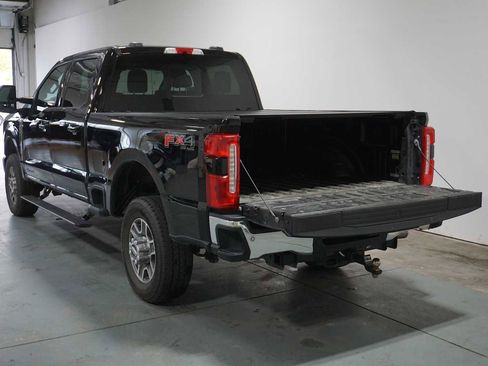 Used 2024 Ford F250 Lariat w/ Lariat Ultimate Package image 4