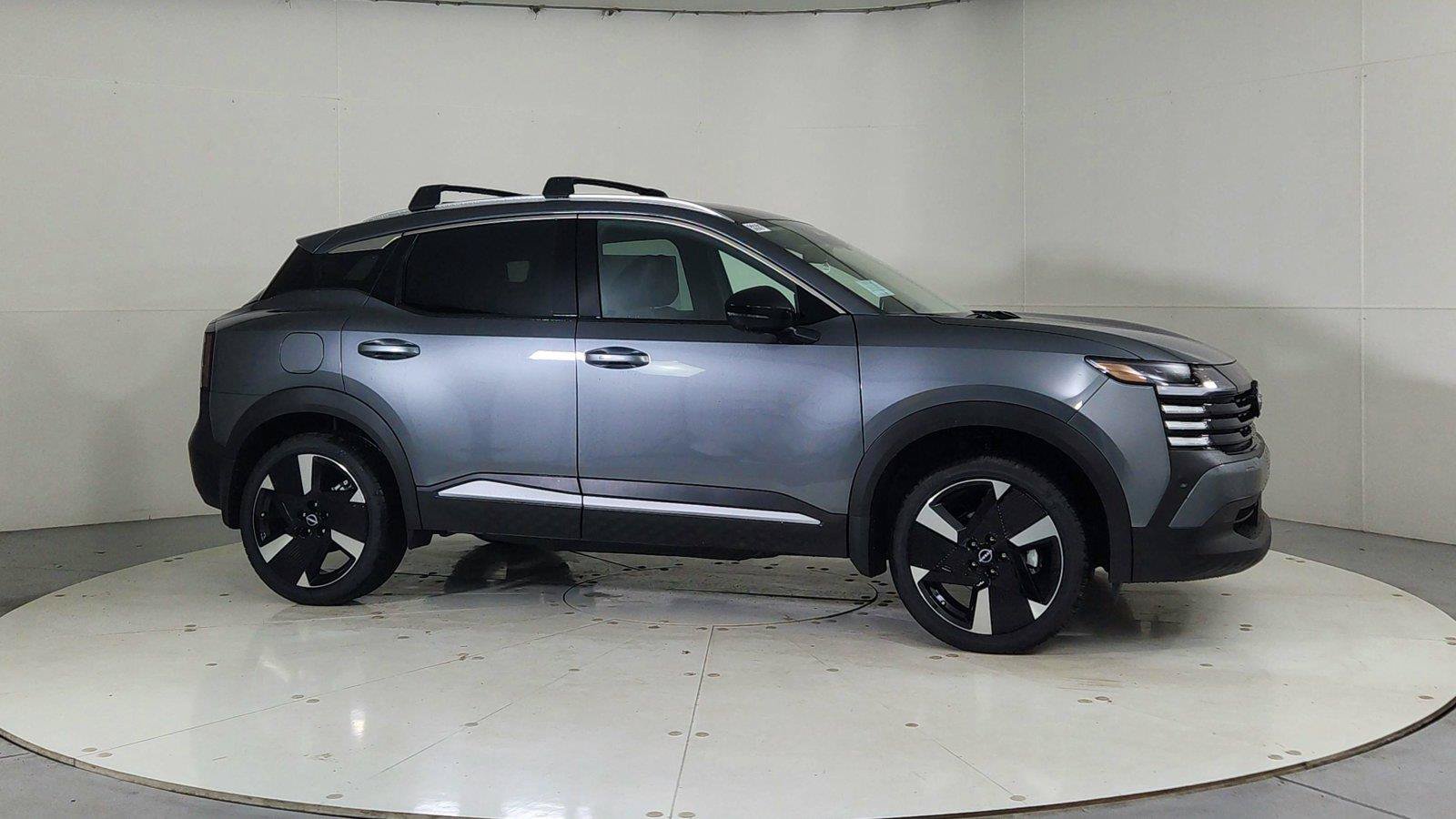 Certified 2026 Nissan Kicks SR w/ Illumination Package AWD/4WD image 8