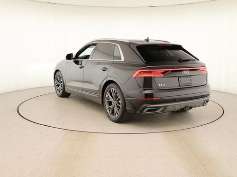 Used 2023 Audi Q8 Prestige w/ Prestige Package image 4