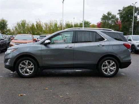 Used 2018 Chevrolet Equinox Premier image 4
