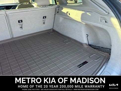 Used 2018 Buick Regal Preferred w/ Sights and Sounds Package image 32