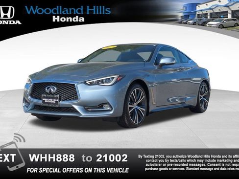 Used 2017 INFINITI Q60 2.0t w/ Moonroof Package RWD image 1