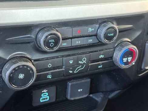 Used 2025 Ford F250 XLT image 19