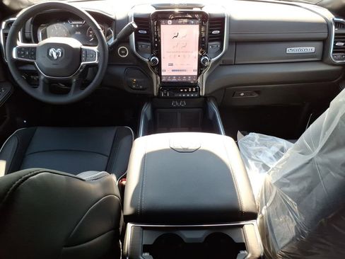 New 2026 RAM 2500 Laramie w/ Night Edition AWD/4WD image 10