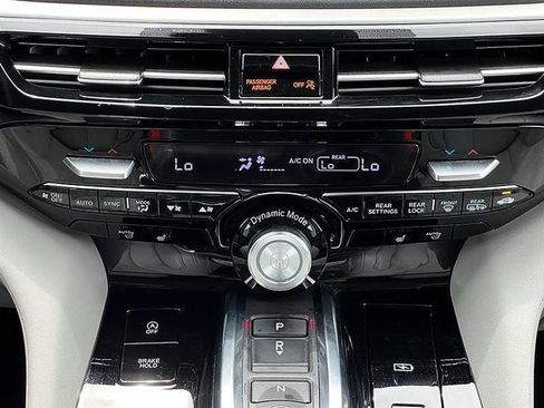 Used 2024 Acura MDX FWD w/ Technology Package image 40