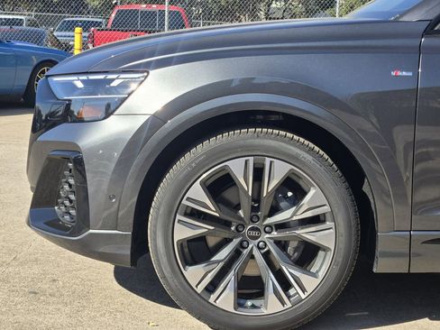 New 2026 Audi Q8 Premium Plus image 11