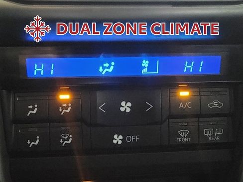 Used 2017 Toyota 4Runner Limited image 23