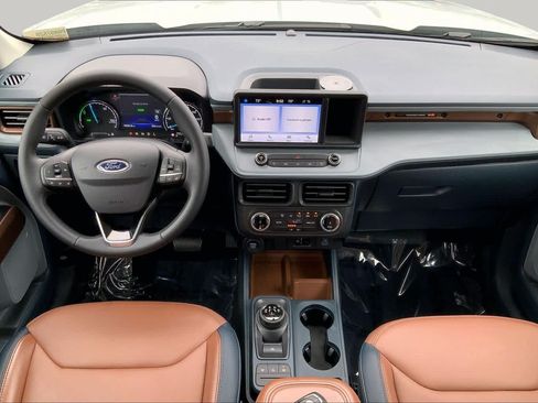 Used 2023 Ford Maverick Lariat FWD image 14