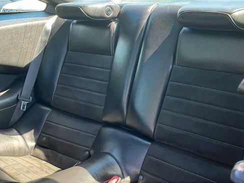 Used 2013 Ford Mustang GT Premium RWD image 22