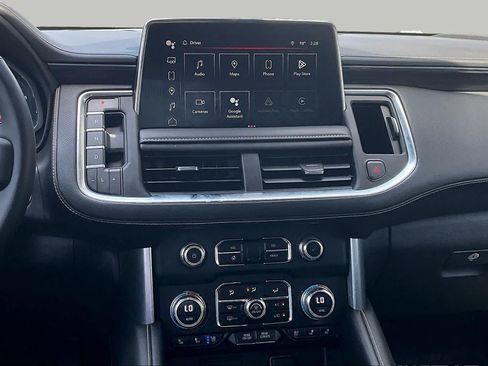 Used 2023 GMC Yukon XL SLT w/ SLT Luxury Package AWD/4WD image 9