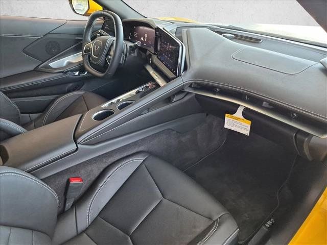 Used 2026 Chevrolet Corvette Stingray Coupe w/ 1LT RWD image 25