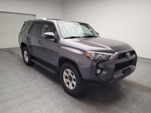 Used 2018 Toyota 4Runner SR5 Premium AWD/4WD image 13