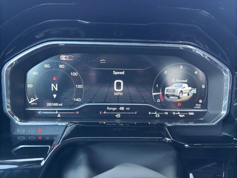 Used 2025 GMC Sierra 1500 SLT w/ SLT Premium Plus Package image 17