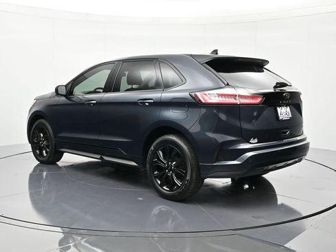 Certified 2022 Ford Edge SE w/ Black Appearance Package image 7