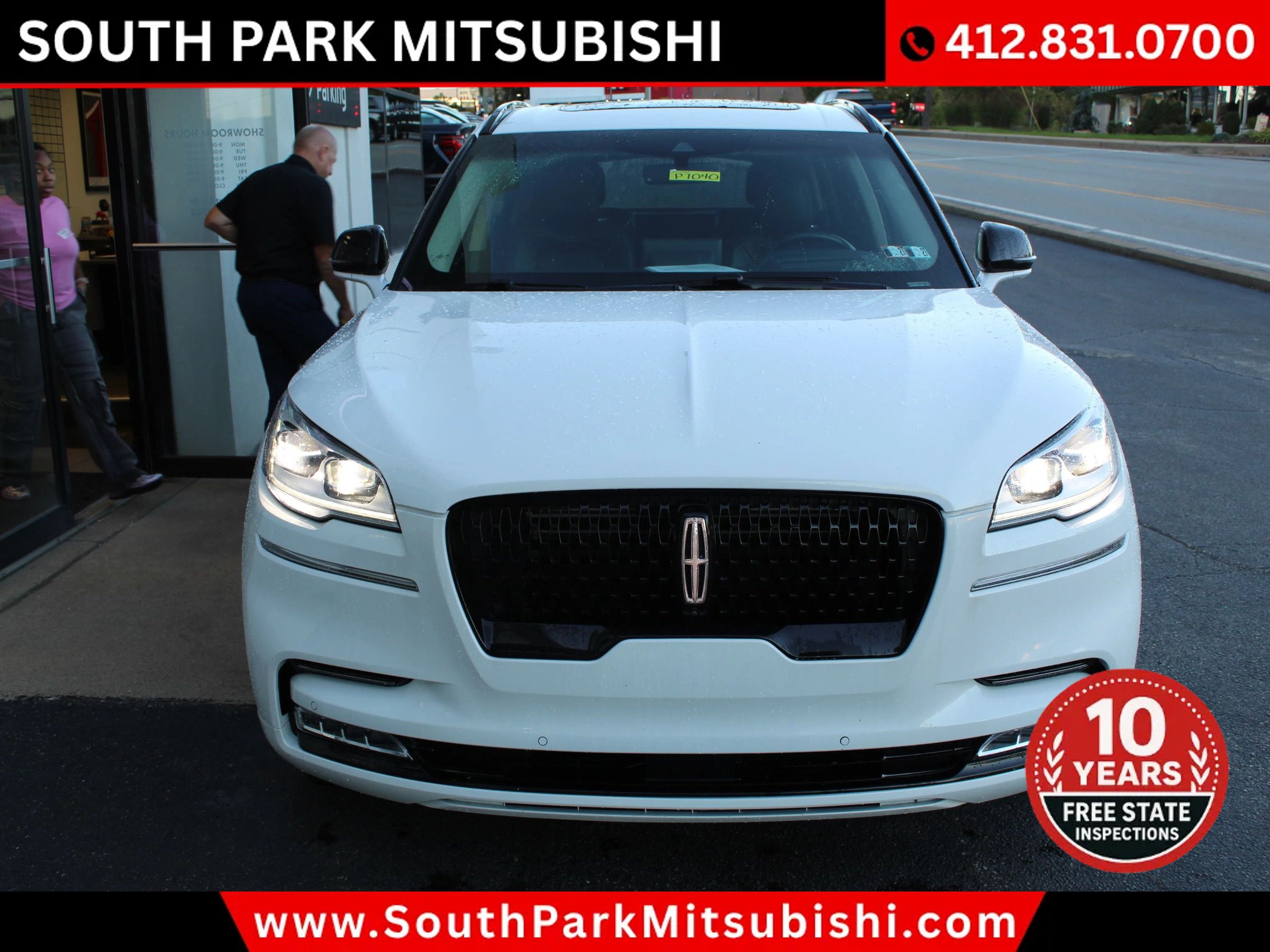 Used 2023 Lincoln Aviator Reserve w/ Equipment Group 201A AWD/4WD image 4