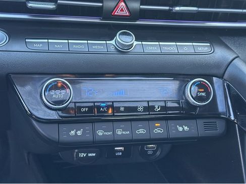 Used 2023 Hyundai Elantra Limited w/ Cargo Package image 25