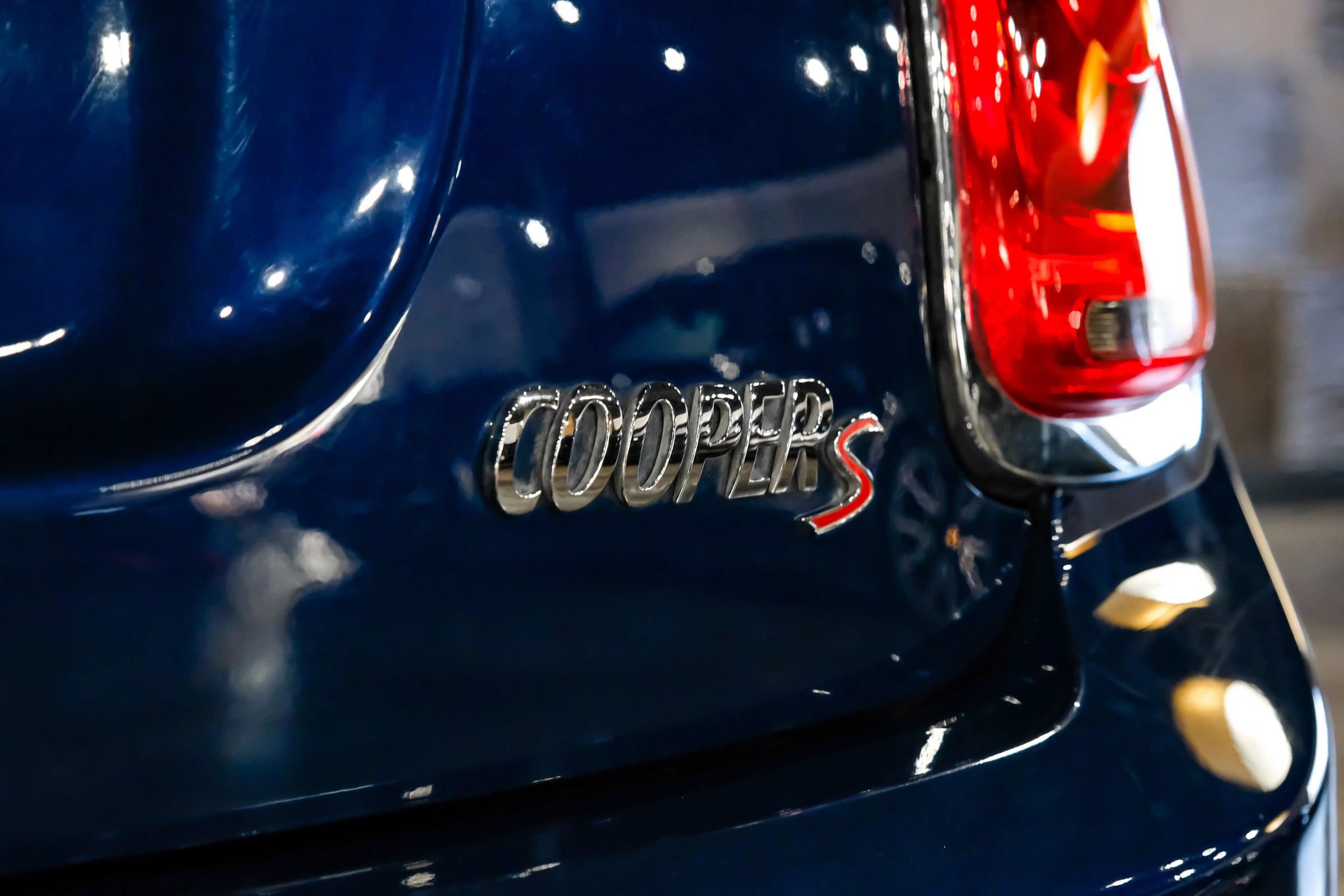 Used 2018 MINI Cooper S w/ Premium Package FWD image 55
