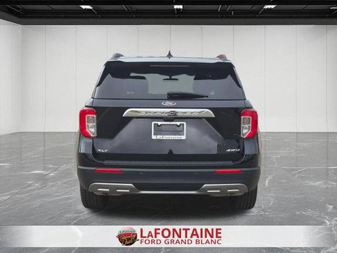 Certified 2024 Ford Explorer XLT w/ Equipment Group 202A AWD/4WD image 4