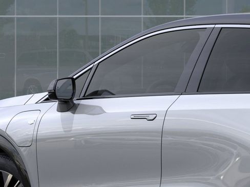 New 2026 Cadillac Optiq Luxury 2 image 12