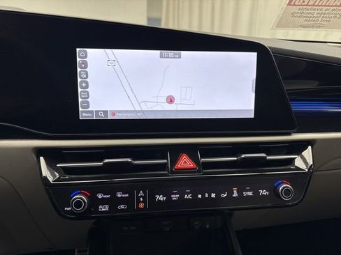 Used 2023 Kia Niro Wave w/ Wave Preserve Package image 24