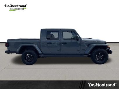 New 2025 Jeep Gladiator Sport
