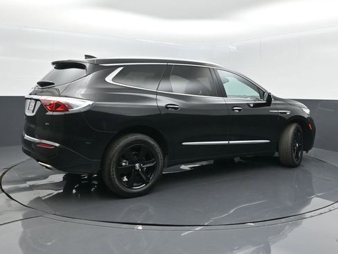 Used 2023 Buick Enclave Essence w/ Experience Buick Package image 7