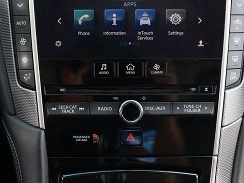 Used 2017 INFINITI Q50 Signature Edition w/ All Weather Package (L93) RWD image 35