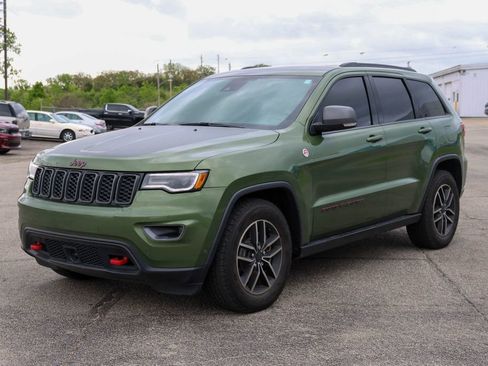 Used 2021 Jeep Grand Cherokee Trailhawk w/ Trailhawk Luxury Group image 6