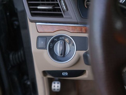 Used 2012 Mercedes-Benz E 350 Coupe image 13