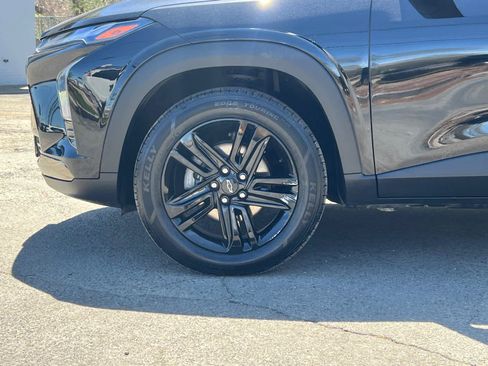 Certified 2024 Chevrolet Trax ACTIV FWD image 11