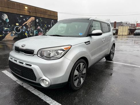 Used 2015 Kia Soul ! w/ Sun & Sound Package image 8