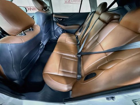 Used 2020 Subaru Outback Touring AWD/4WD image 27