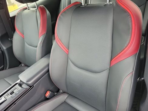 Used 2024 Toyota Prius Prime Premium w/ Advanced Technology Package FWD image 7