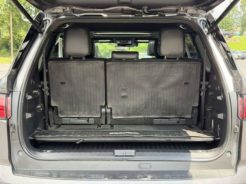 Used 2024 Toyota Sequoia Platinum AWD/4WD image 14