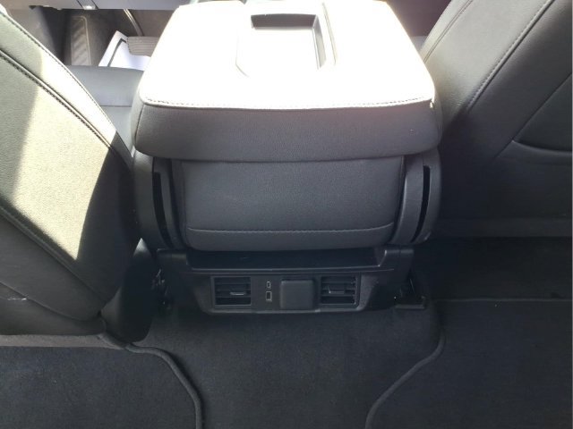 Used 2026 GMC Sierra 1500 SLT AWD/4WD image 15