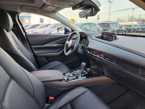 Certified 2025 MAZDA CX-30 AWD 2.5 S w/ Premium Package image 29