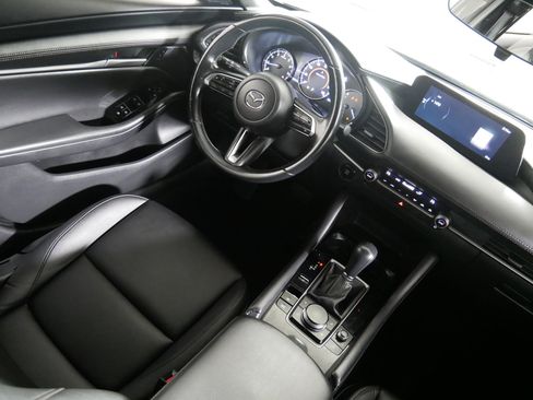 Used 2024 MAZDA MAZDA3 s image 9