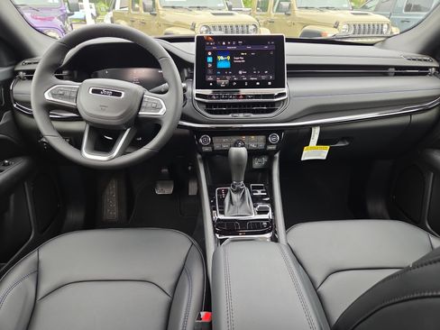 New 2026 Jeep Compass Limited AWD/4WD image 11