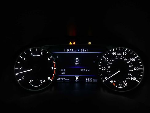 Used 2024 Nissan Altima 2.5 SV image 19